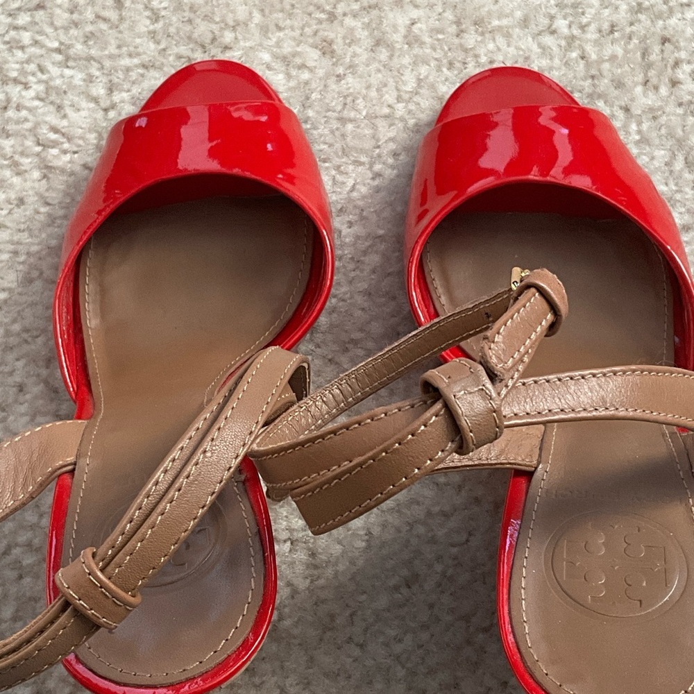 Tory Burch Red Patent Leather Wedges - Picture 11 of 14